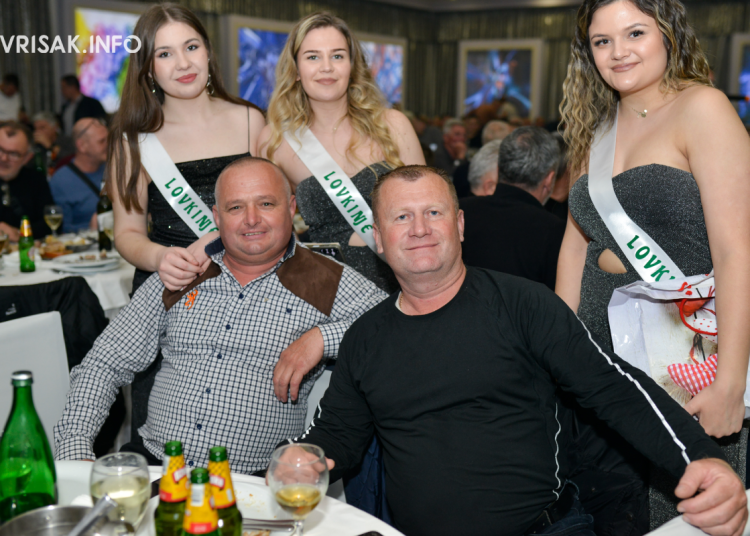 Foto: Vrisak.info / I. Kero - Lovačka večer u Mostaru