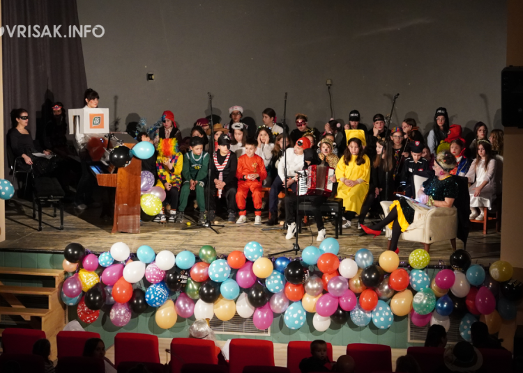 Glazbena škola Široki Brijeg održala ‘Koncert pod maskama’