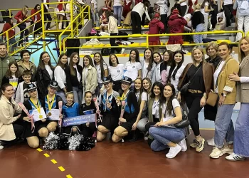 Mažoretkinje iz Čitluka osvojile tri medalje na natjecanju u Grudama