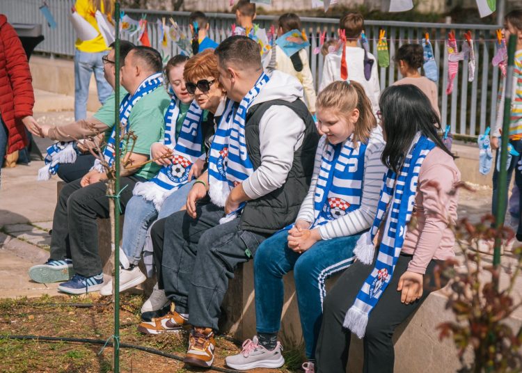 NK Široki Brijeg iznenadio djecu s Down sindromom