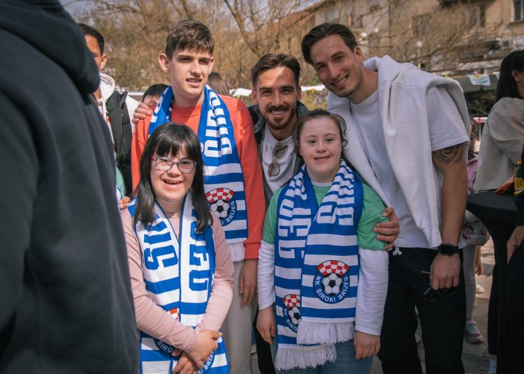 NK Široki Brijeg iznenadio djecu s Down sindromom