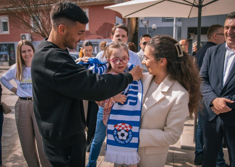 NK Široki Brijeg iznenadio djecu s Down sindromom
