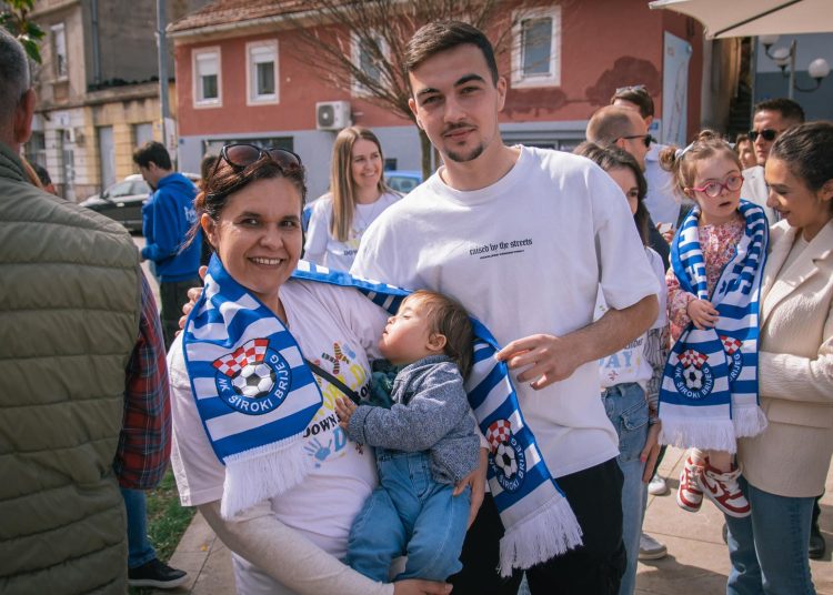 NK Široki Brijeg iznenadio djecu s Down sindromom