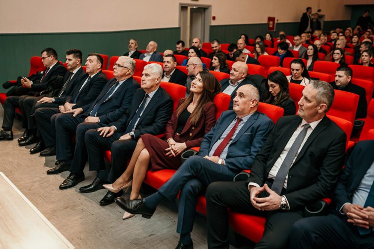 Obilježena 35. obljetnica osnutka Gradskog odbora HDZ BiH Široki Brijeg