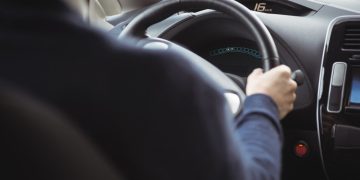 Ovo bi svaki vozač trebao pogledati: Pravilan način vožnje kroz kružni tok