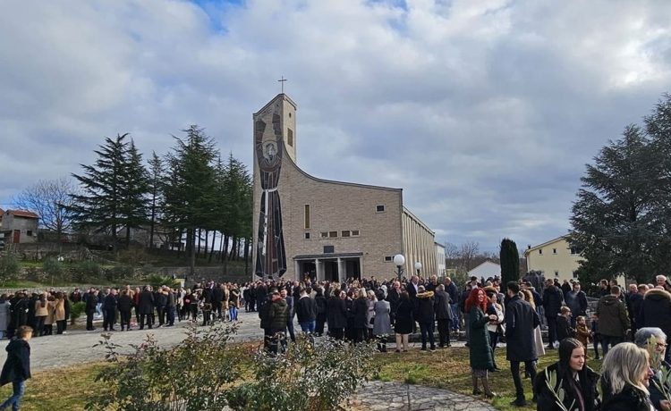 Pogledajte statistiku obitelji i vjernika u Župi Kočerin