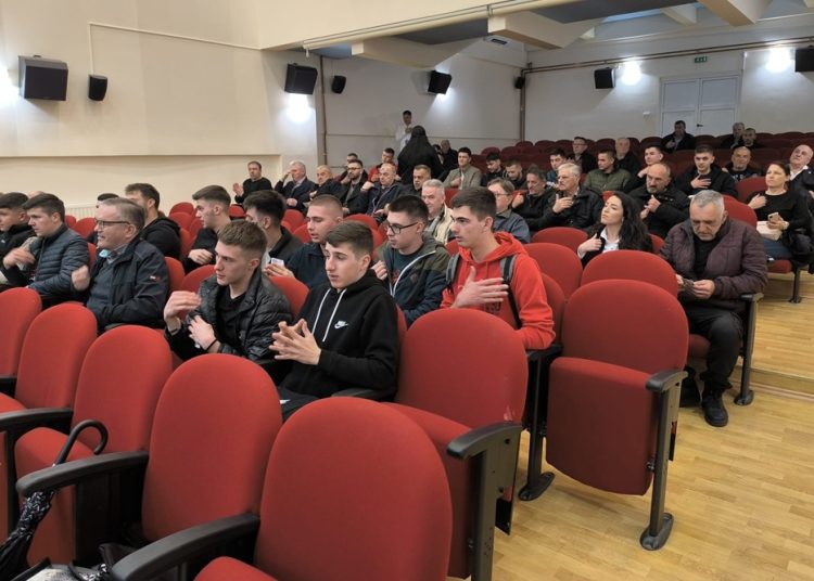 Posušje: Predstavljena nova knjiga Igora Vukića