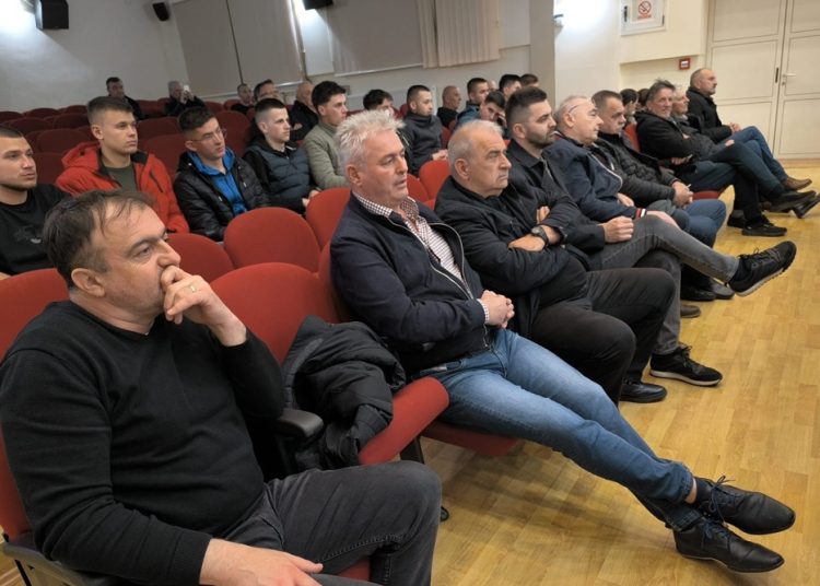 Posušje: Predstavljena nova knjiga Igora Vukića