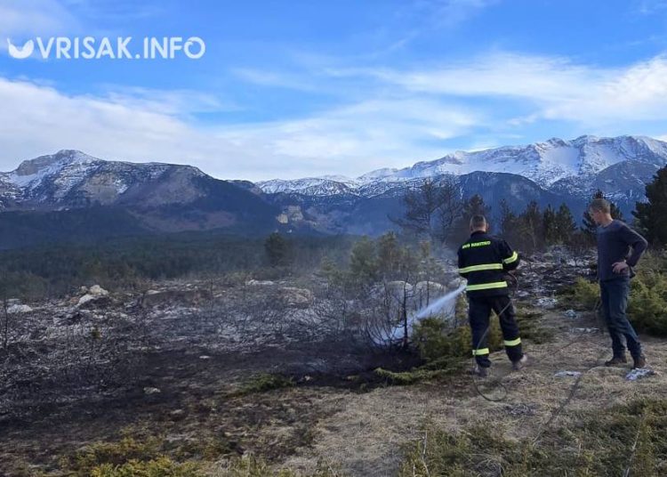 Blidinje: Vatrogasci i mještani zajedničkim snagama ugasili požar