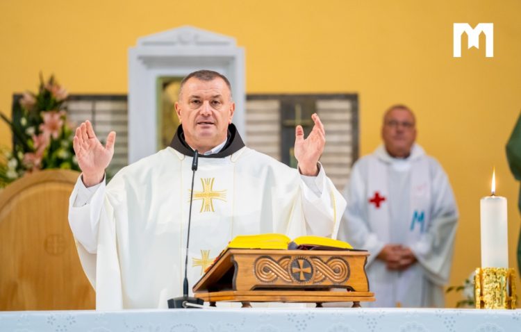 Propovijed fra Danke Perutine izazvala raspravu: Ove 3 vrste muškaraca treba izbjegavati