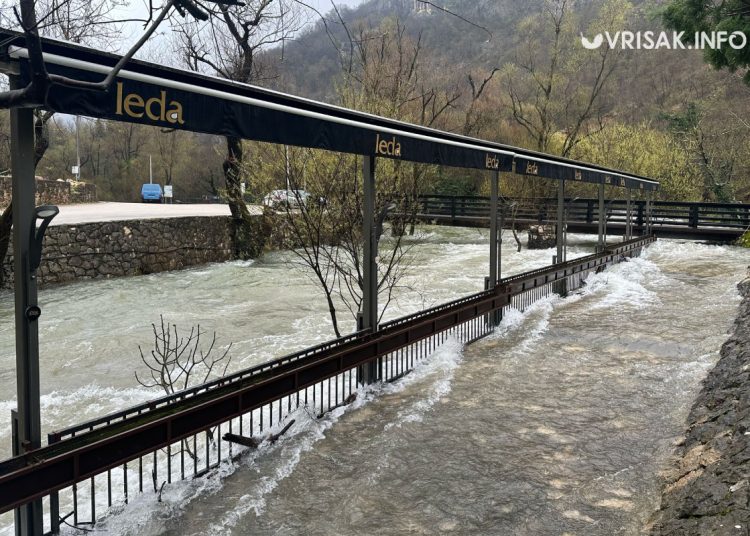 Široki Brijeg: Evo kako izgleda nabujala Lištica nakon obilne kiše