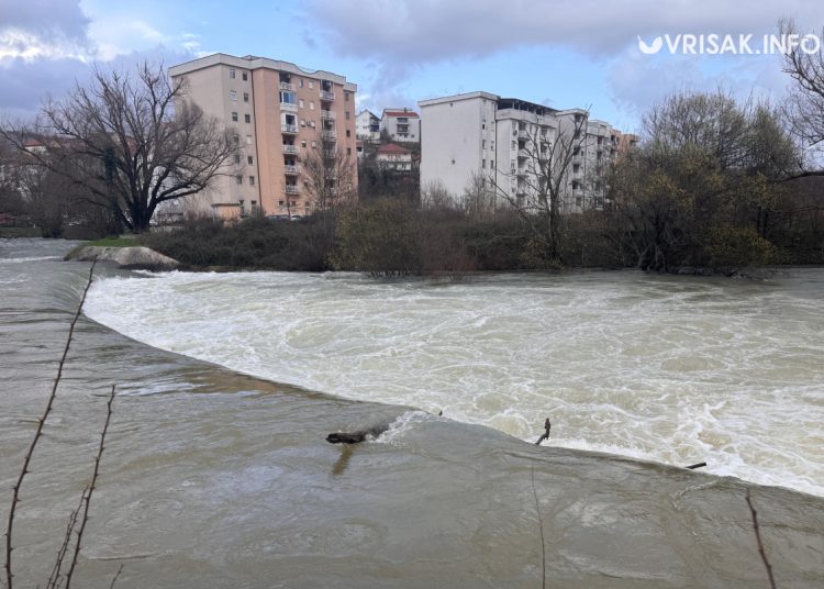 Široki Brijeg: Evo kako izgleda nabujala Lištica nakon obilne kiše