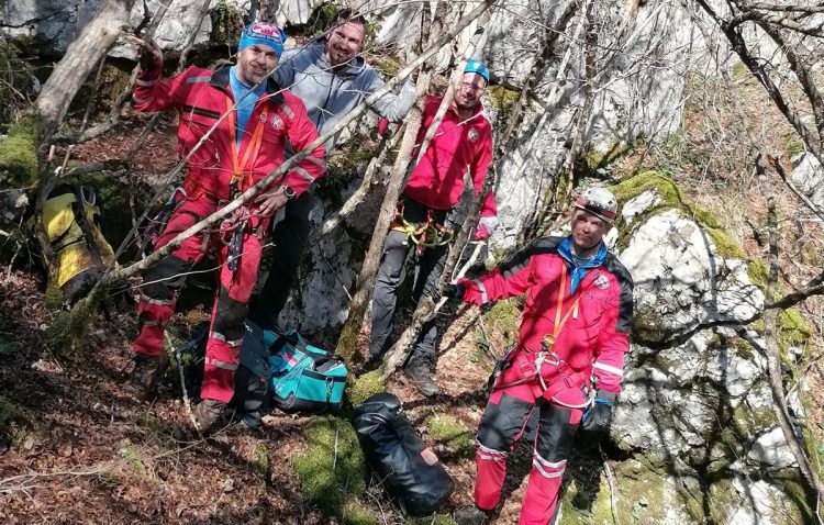 (VIDEO) Širokobriježani istražili jame na području Rasna i Njiva