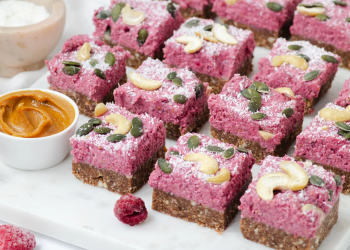 Recept za proteinske kocke s čokoladom i malinama