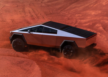 Tesla u padu: Kako Muskov politički angažman utječe na brend i prodaju?