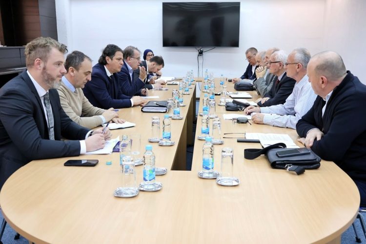 Vlada najavila pomoć umirovljenicima u FBiH