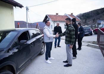 Svećenik u Hercegovini priredio iftar za susjede Bošnjake