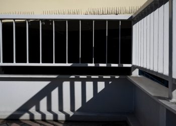 Muškarac pao s balkona i preminuo u SKB Mostar