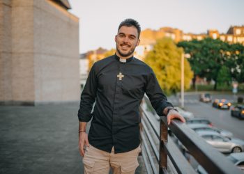 Evo šta poznati TikTok svećenik don Tomislav Lukač savjetuje za početak korizme