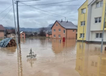 Zbog obilnih oborina došlo do poplava na području Donjeg Vakufa