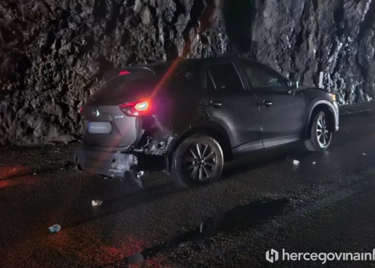 (FOTO) Teška prometna nesreća između Mostara i Čapljine