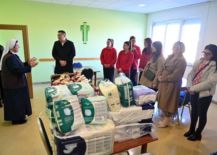 Foto: Crveni križ ŽZH