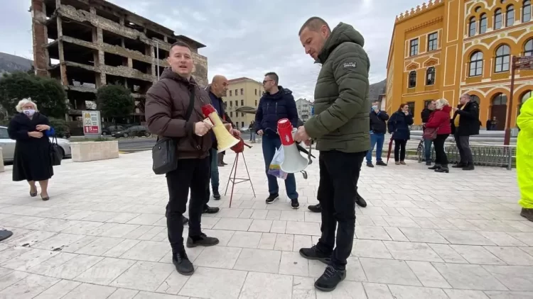 Zdravstveni radnici HNŽ-a najavili masovni prosvjed zbog otežanih pregovora o Kolektivnom ugovoru