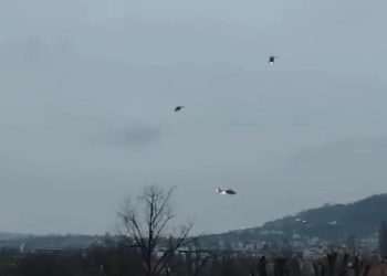 Misteriozan prelet: Tri helikoptera kružila iznad Banje Luke