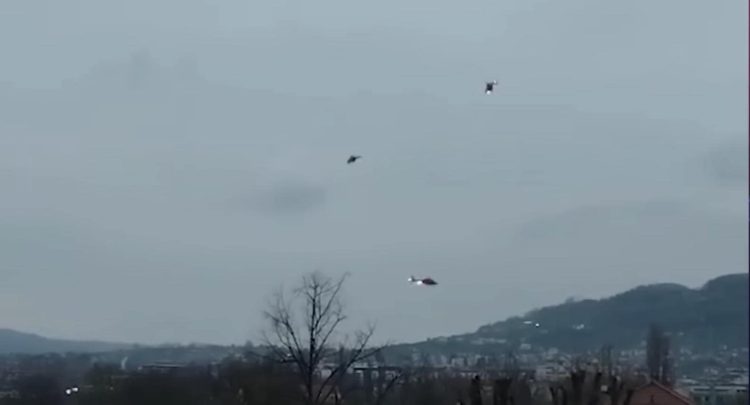 Misteriozan prelet: Tri helikoptera kružila iznad Banje Luke