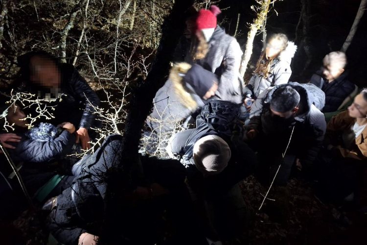 Granična policija BiH spriječila krijumčarenje 23 strana državljana