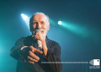 Dino Merlin otkrio emotivnu priču iza pjesme “Zauvijek ovako”