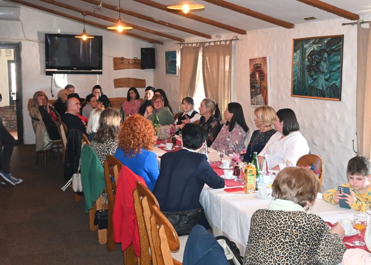 Održan panel u Grudama: Vidljivost žena u lokalnoj zajednici