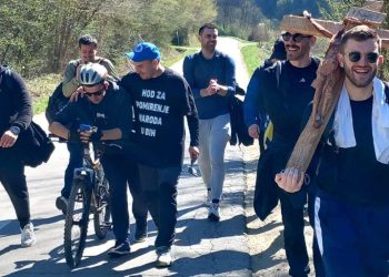 Ljubuškom hodočasniku Josipu podrška stigla iz Zagreba i Tomislavgrada