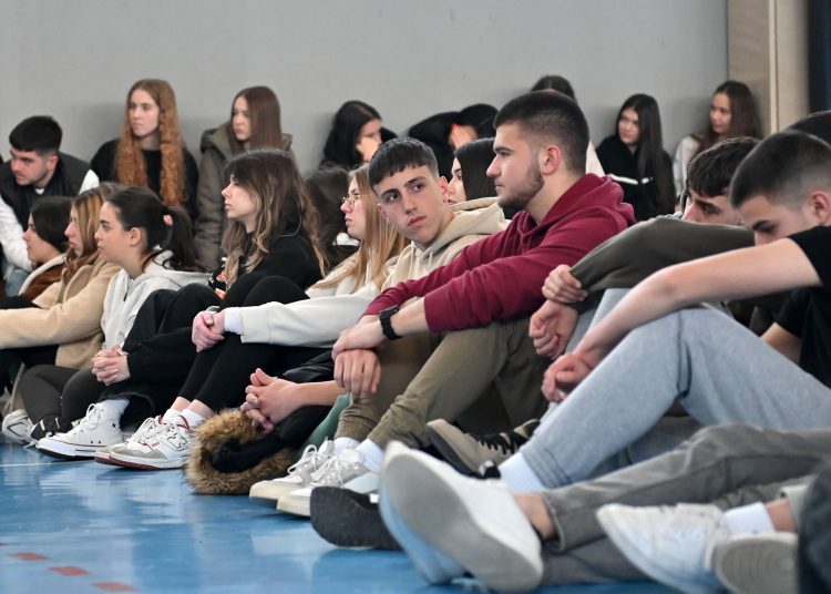 Široki Brijeg: Održana edukacija za gimnazijalce iz pružanja prve pomoći