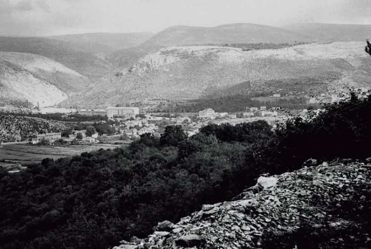 Širokobriješka solidarnost i panorama mjesta iz 1940. godine