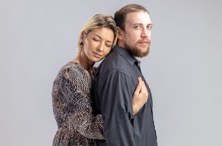 Psiholog: Kada prilagodljivost u vezi postane problem