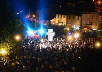 Široki Brijeg: Antoniette Čerkez i Slavonia Band pjevaju na proslavi Velike Gospe