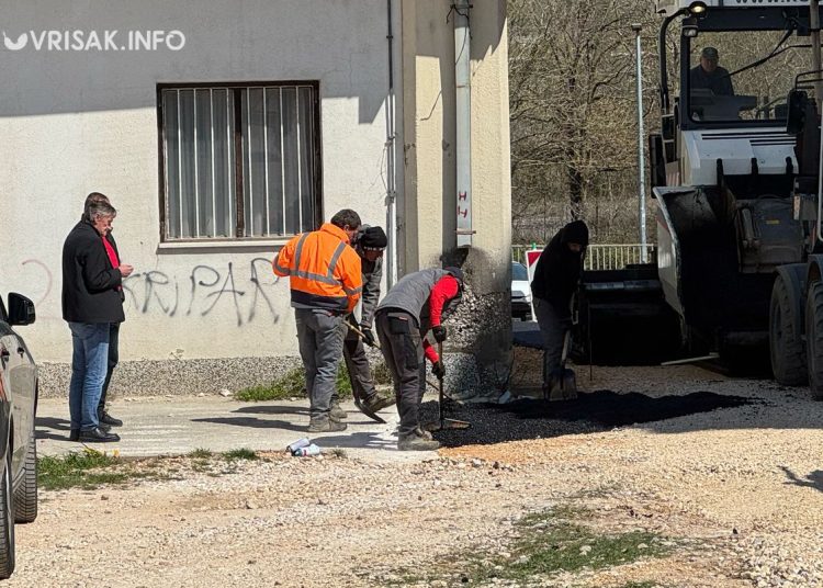 Široki Brijeg: Asfaltira se cesta u Duhanskoj stanici