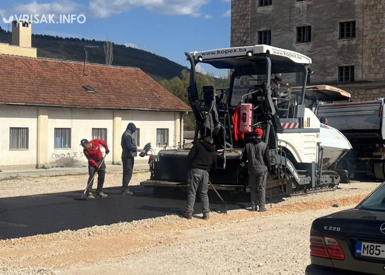 Široki Brijeg: Asfaltira se cesta u Duhanskoj stanici