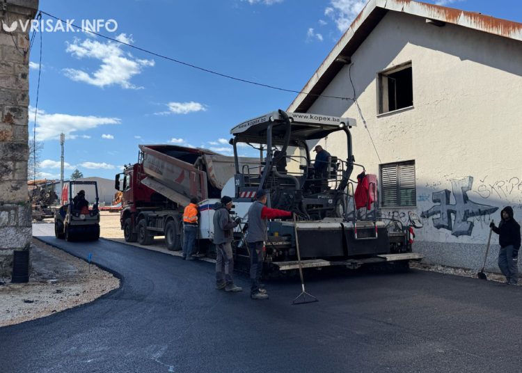 Široki Brijeg: Asfaltira se cesta u Duhanskoj stanici