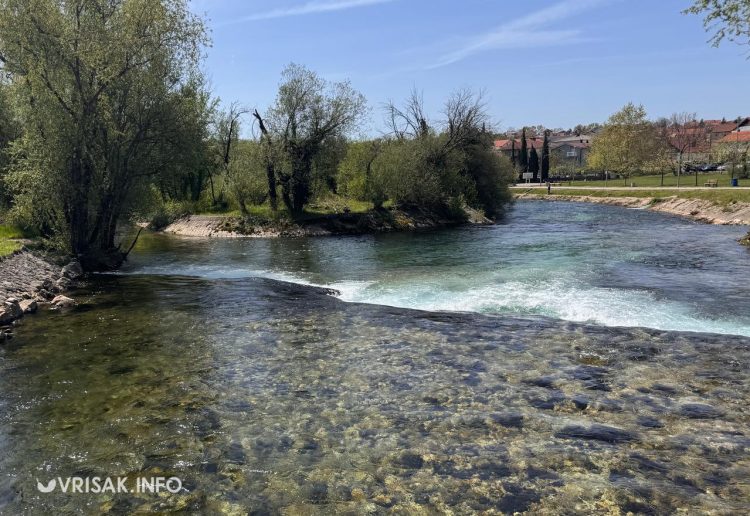 Široki Brijeg: Park u Sajmištu ispunjen šetnjom, smijehom i proljetnom atmosferom