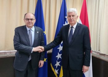 Čović i Schmidt razgovarali o mogućim izmjenama Izbornog zakona