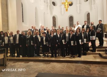 (VIDEO) Široki Brijeg: Održana korizmena glazbeno meditativna večer u crkvi Uznesenja BDM