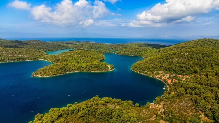 Evo koji je hrvatski otok uvršten na listu najboljih nerazvikanih rajskih otoka Europe