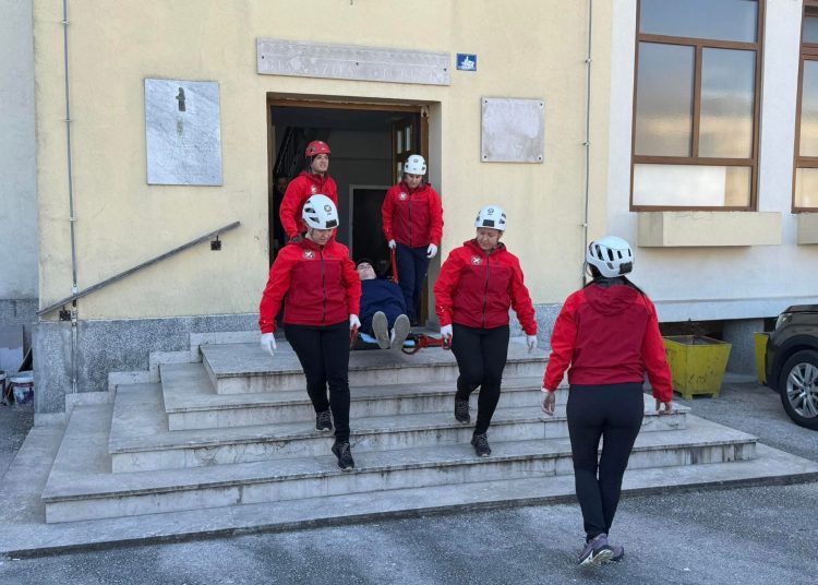 U Ljubuškom održana edukacija srednjoškolaca za izvanredne situacije