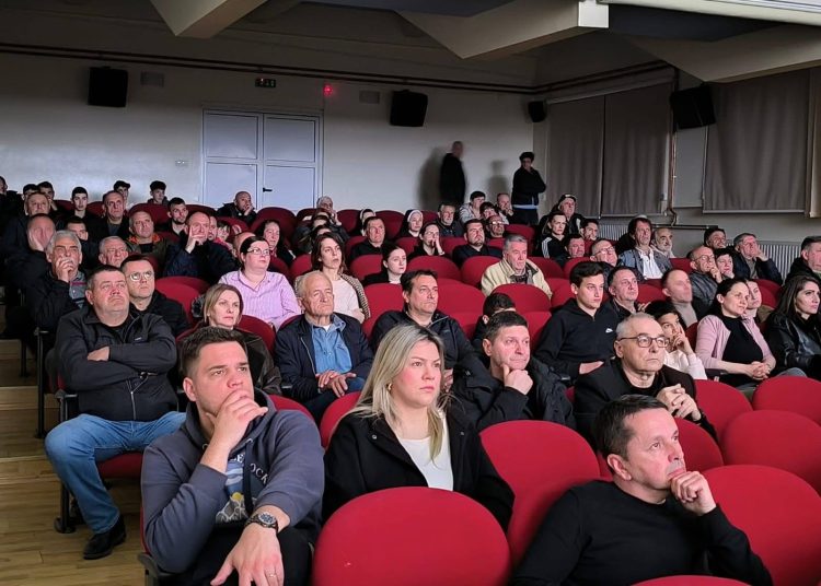 U Posušju prikazan novi film Jakova Sedlara – Hrvatski mučenici