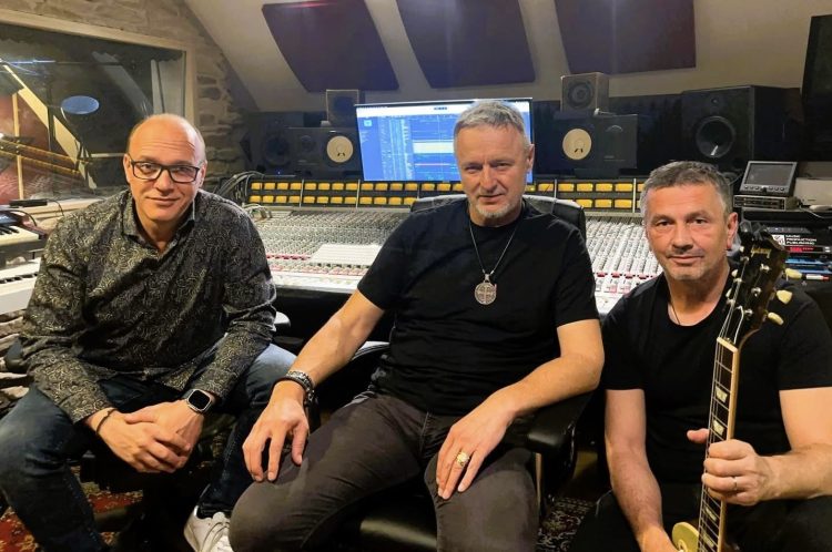 Thompson najavio izlazak nove pjesme i spota “Oluja”