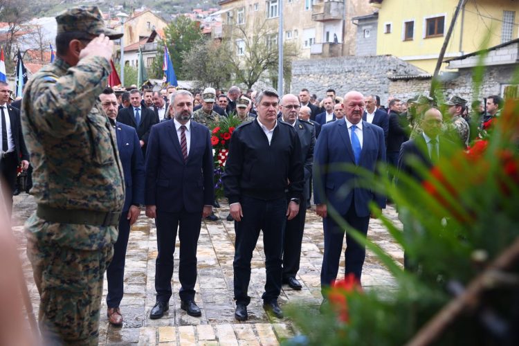 Milanović u Livnu: Narodi u BiH se trebaju dogovoriti između sebe