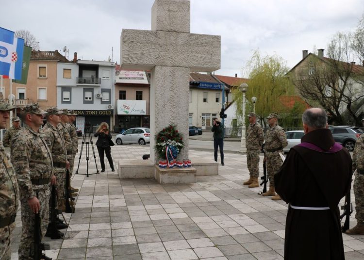 U Širokom Brijegu obilježena 33. obljetnica utemeljenja Hrvatskog vijeća obrane