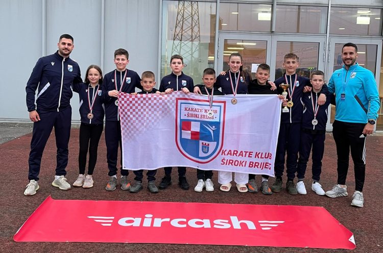 Karate klub Široki Brijeg izborio 10 plasmana na balkansko prvenstvo